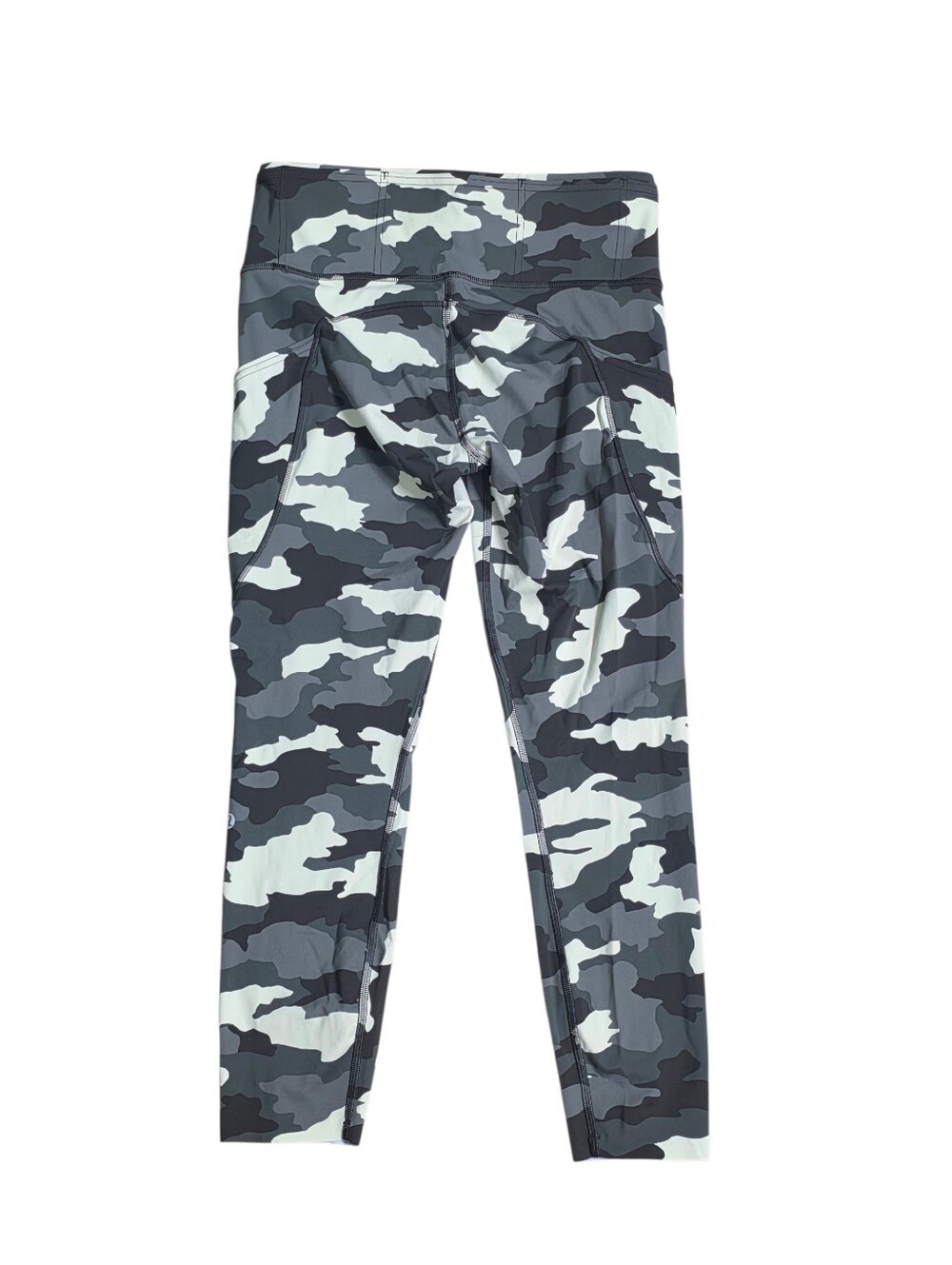 Lululemon Camo Crop Leggings Size 8 - Picture 2 of 4